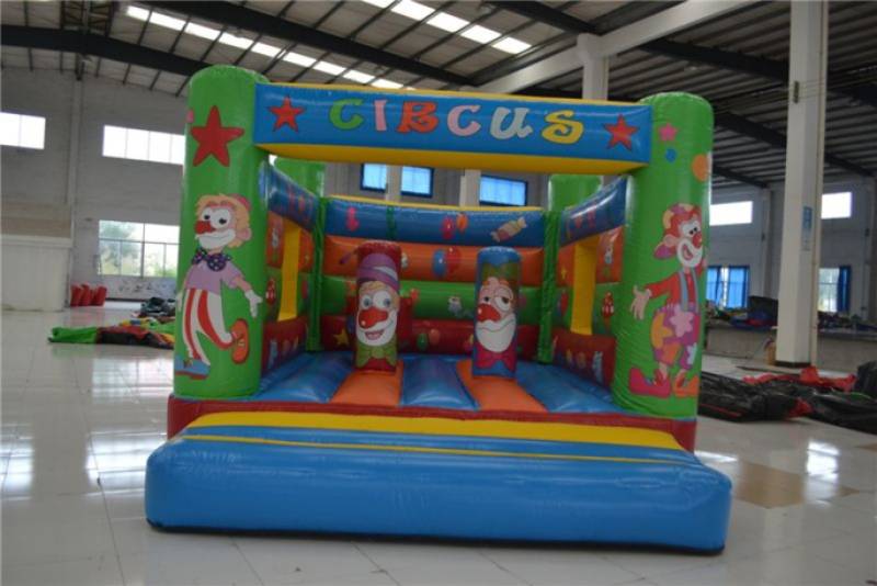 Location Château gonflable Circus pas cher